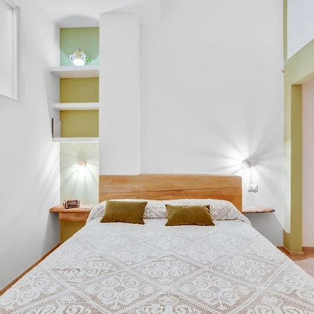 Madame Bari' Suite Apt In The Heart Of Bari Eksteriør billede