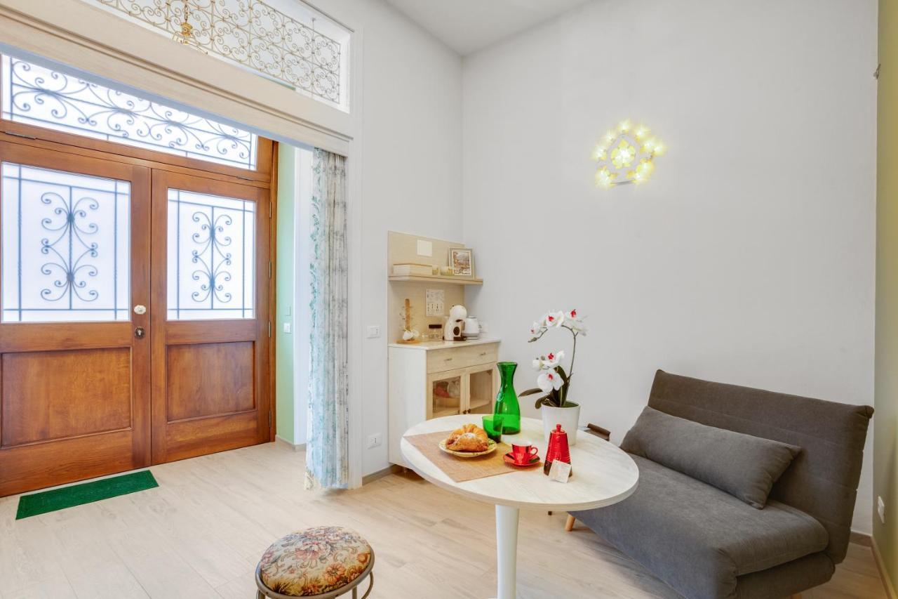 Madame Bari' Suite Apt In The Heart Of Bari Eksteriør billede