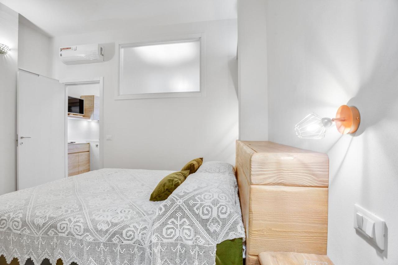 Madame Bari' Suite Apt In The Heart Of Bari Eksteriør billede